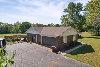 7237 Marstella Drive, Brownsburg - 3