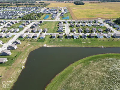 2450 Dixon Creek Drive, Whitestown - 30