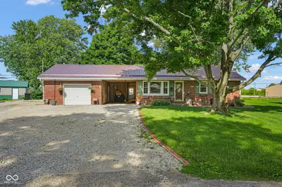 806 Walnut Drive, Rockville