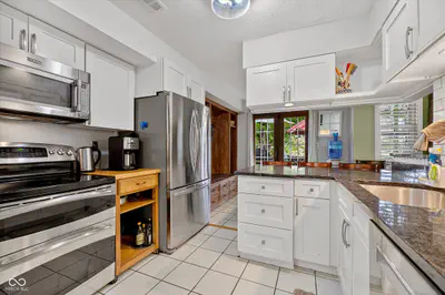 4609 Stansbury Court, Indianapolis - 10