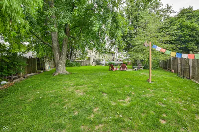 909 Farmview Lane, Carmel - 40
