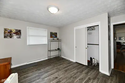 2051 Avon, Avon - 21