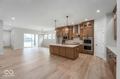 6052 Salisbury Street, Zionsville - 5