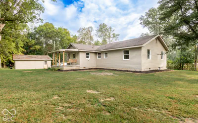 6166 County Road 200, Seymour - 5