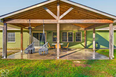 7853 County Road 1200, Seymour - 57
