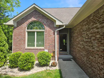 1755 Walnut Trace, Greenfield - 2