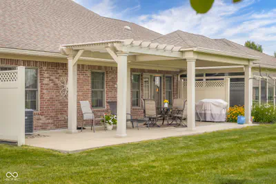 3890 Naples Drive, Columbus - 48