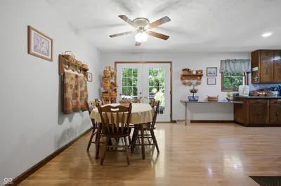 1170 W Base Road, North Vernon - 12