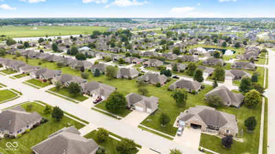 1131 Brunes Boulevard, Brownsburg - 55