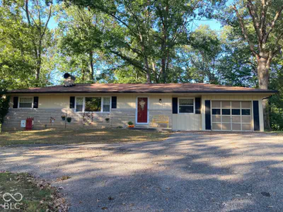 316 Oakridge, North Vernon - 2