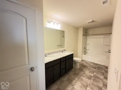 5370 Lavender Drive, Plainfield - 25