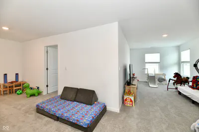 678 Blackrock Drive, Pendleton - 35