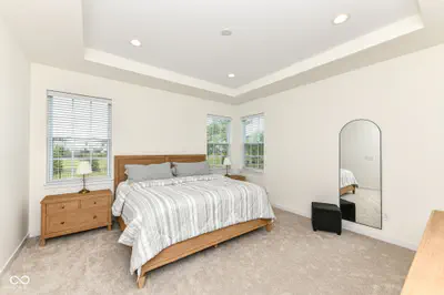 15679 Woodford Drive, Westfield - 18