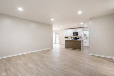 9634 10th Street, Indianapolis - 6