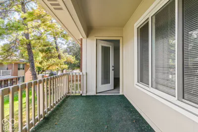 581 Hunters Drive, Carmel - 30