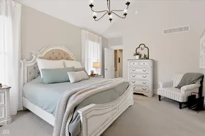 2366 Woodcreek Crossing Boulevard, Avon - 33