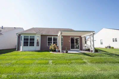 15962 Venito Trail, Fishers - 42