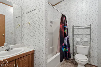 4681 Autumn Ridge Drive, Columbus - 25