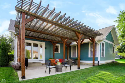 2366 Woodcreek Crossing Boulevard, Avon - 60