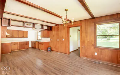 6166 County Road 200, Seymour - 18