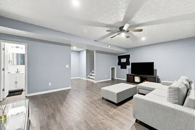 6069 Cedar Bend Way, Avon - 34