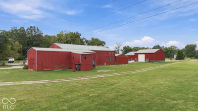 7720 Murphy Road, Brazil - 57