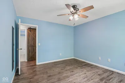 8535 McNutt Circle, Indianapolis - 20
