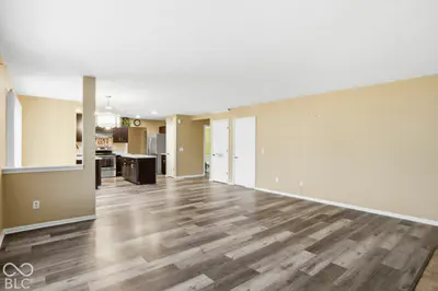 6430 Kentstone Drive, Indianapolis - 10