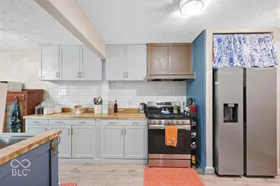1480 Hedge, Greenfield - 8