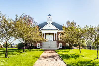 8079 Heyward Drive, Indianapolis - 81