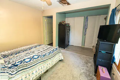 215 Maple Street, Spiceland - 10