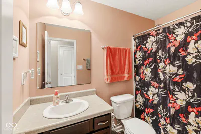 6547 Emerald Ridge Court, Indianapolis - 25