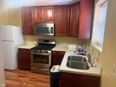 1025 Helen Drive, Indianapolis - 7