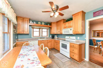 690 High Street, Middletown - 9