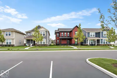 9061 Naples Way, Plainfield - 48