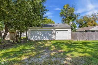 1033 E Third Street, Greenfield - 31