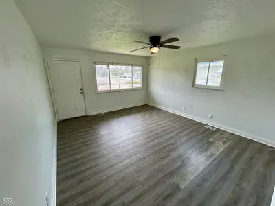 4306 Hoyt Avenue, Indianapolis - 6