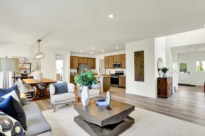1574 Hickory Lane, Franklin - 9