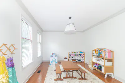3805 Village Drive, New Palestine - 11