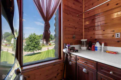 500 E Washington Street, Frankfort - 39