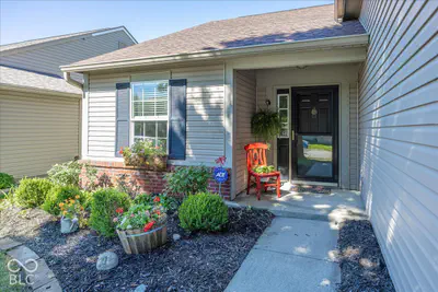 606 Daniel Court, Westfield - 2