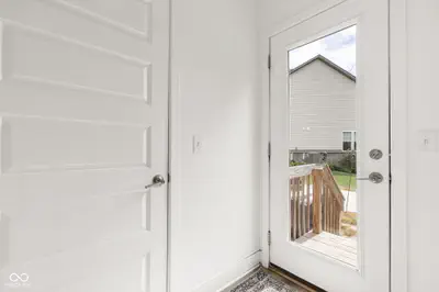 16225 Arndale Court, Fortville - 48