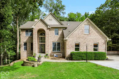 1040 Sullivans Ridge, Zionsville