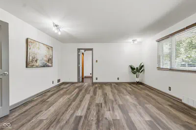 4750 Kessler Boulevard North Drive, Indianapolis - 23