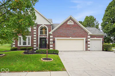 11060 Crystal Falls Lane, Fishers