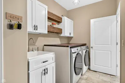 2830 Trillium Way, Columbus - 16