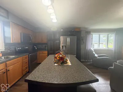 1112 Ranch Road, Connersville - 19