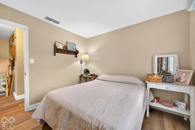 261 Oakwood, Greenwood - 40