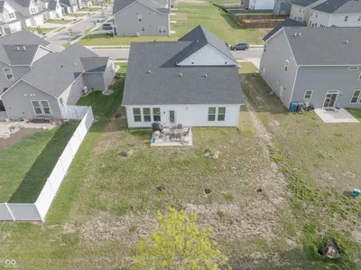 8910 Howlett Lane, Indianapolis - 27