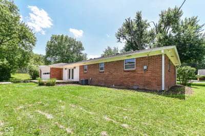 1526 Orchard Park Drive, Carmel - 26